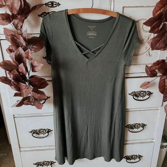 Arizona Jean Company Dresses & Skirts - Arizona Olive Green Flowy Boho T Shirt Mini Dress